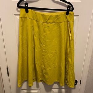 Lane Bryant Women's highlighter Yellow/Green midi skirt